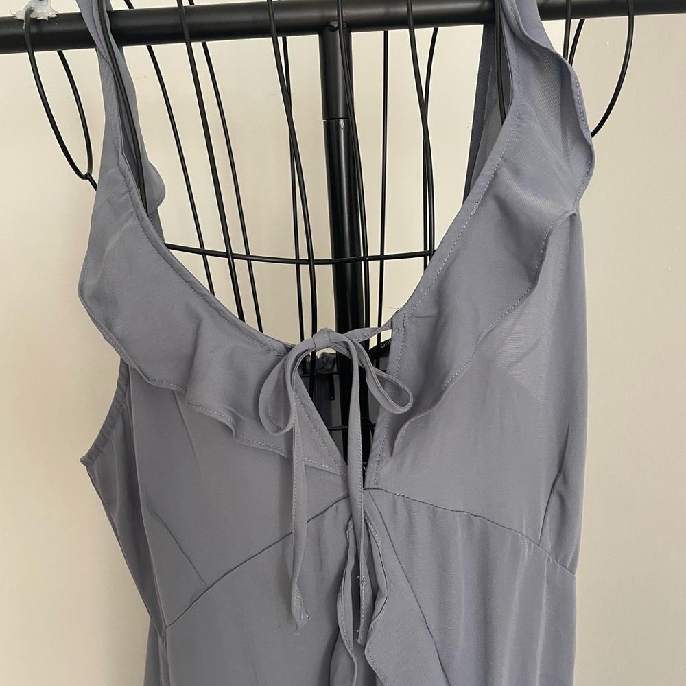 Doe & Rae Asymmetrical Gray Ruffle Dress - Picture 4 of 8